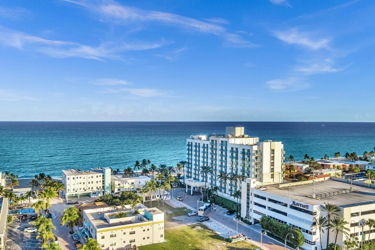 Walkabout 8 Tower Suite With Panoramic Ocean Views ハリウッド エクステリア 写真